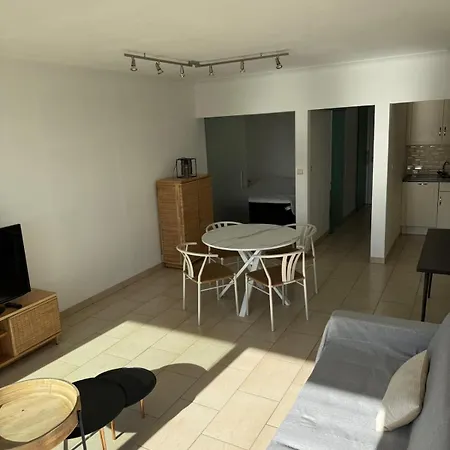 Wembley With Sea View * 미들케르케